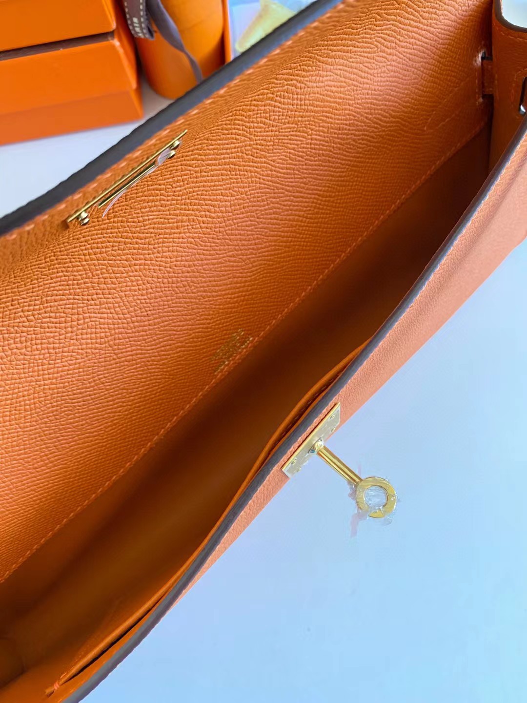 [TOP] HERMES Kelly Cut Elan 31 Clutch - Orange