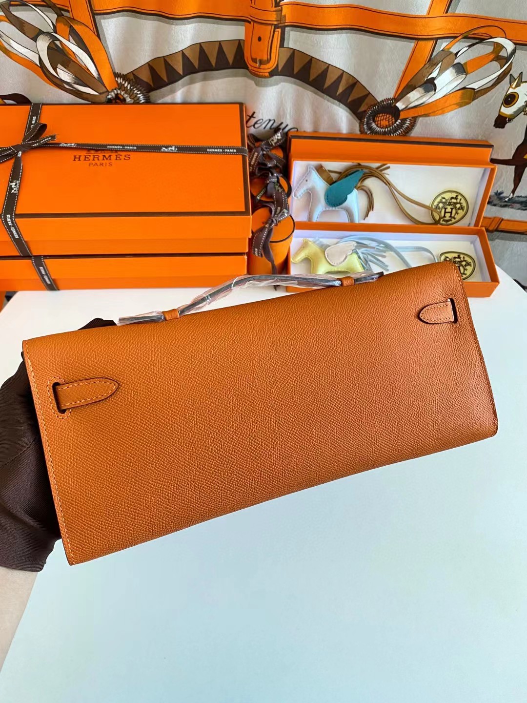 [TOP] HERMES Kelly Cut Elan 31 Clutch - Orange