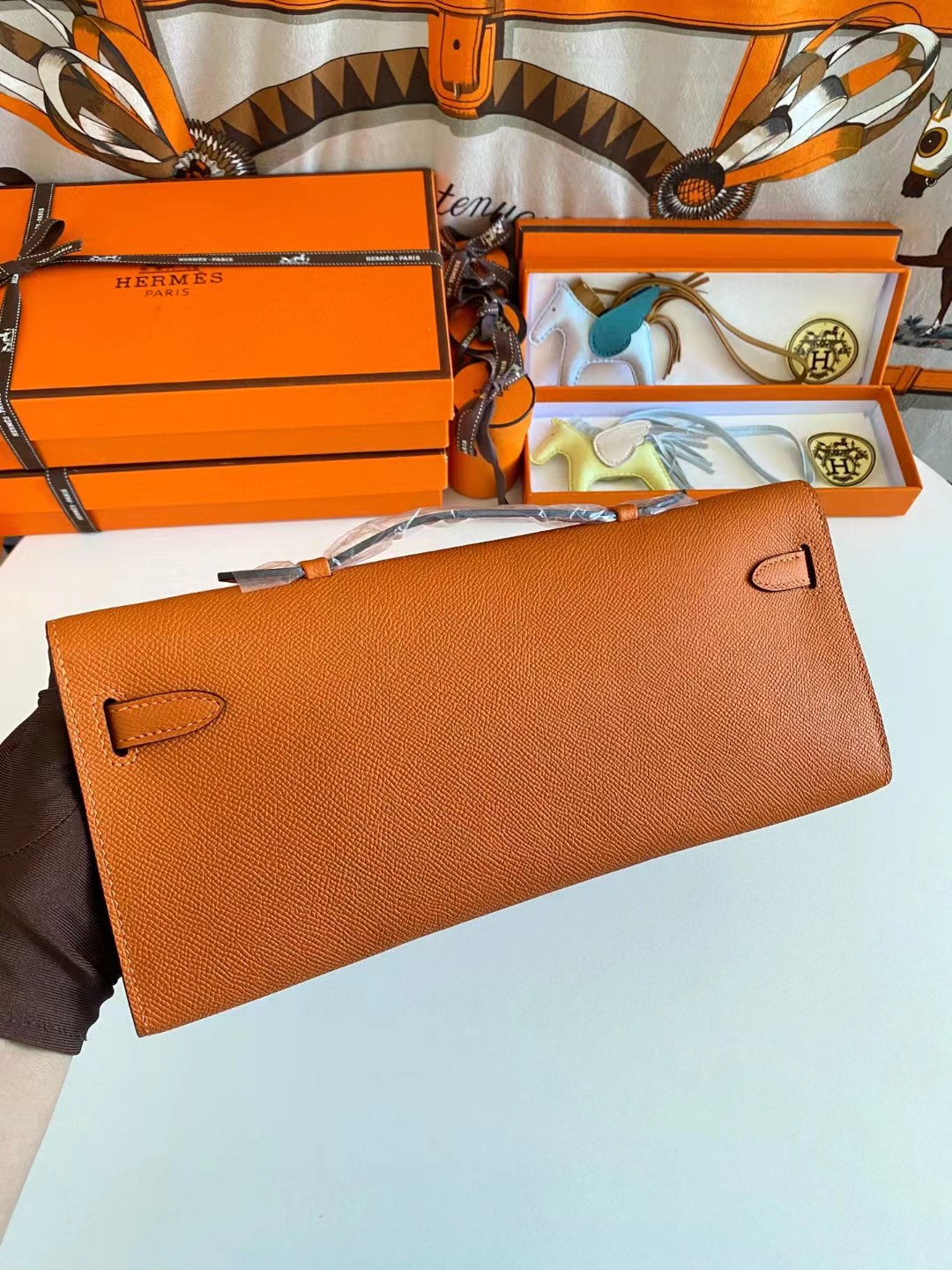 [TOP] HERMES Kelly Cut Elan 31 Clutch - Orange& SHW