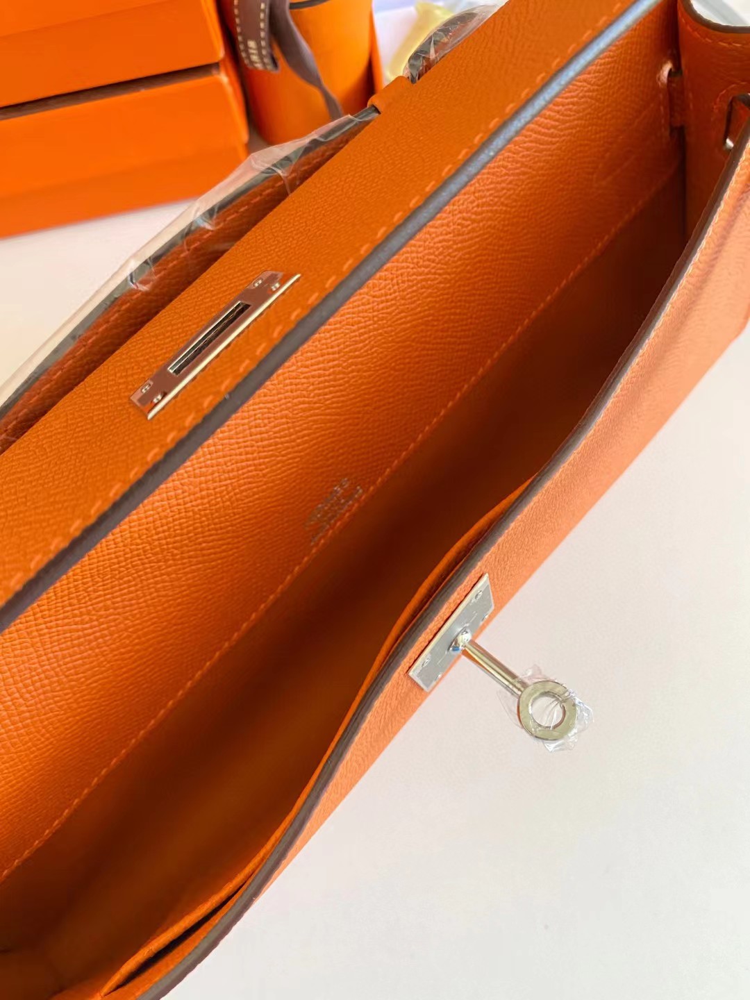[TOP] HERMES Kelly Cut Elan 31 Clutch - Orange& SHW