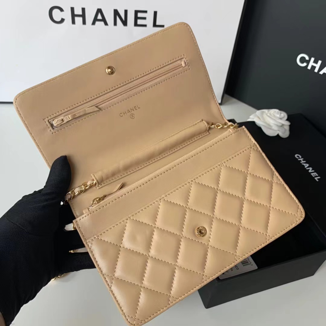 [TOP] CHANEL Flap Bag Mini 19 CM - Beige & GHW