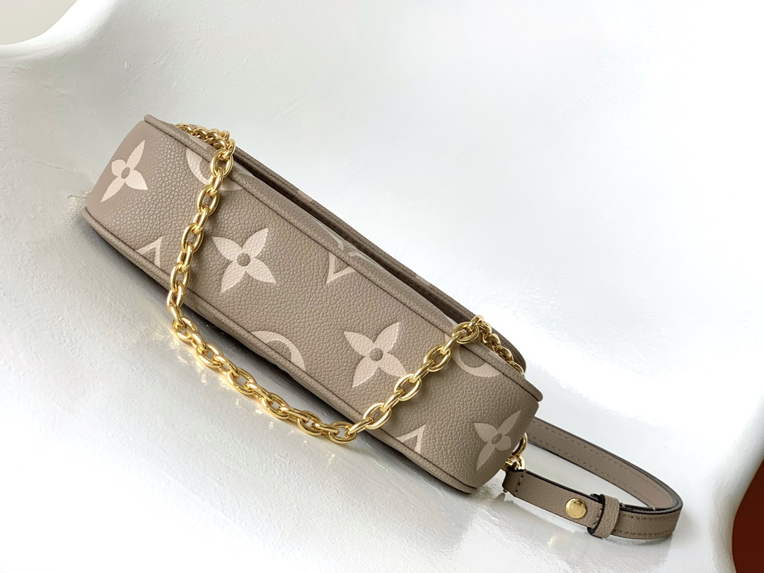 [TOP] Louis Vuitton LV  Monogram Empreinte Embossed Grained Calfskin Wallet - Brown