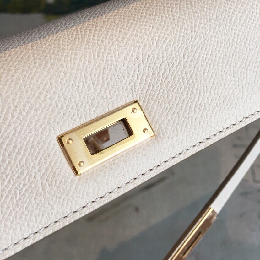 [TOP] HERMES Kelly Cut Epsom Leather 31 x 13 x 2.5cm - White & GHW