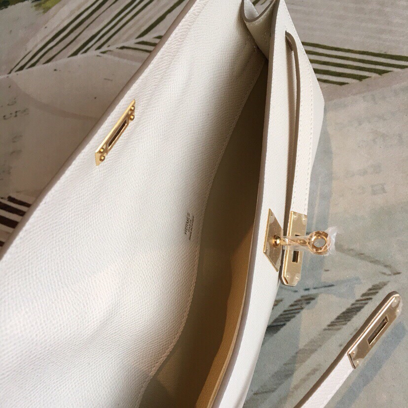 [TOP] HERMES Kelly Cut Epsom Leather 31 x 13 x 2.5cm - White & GHW