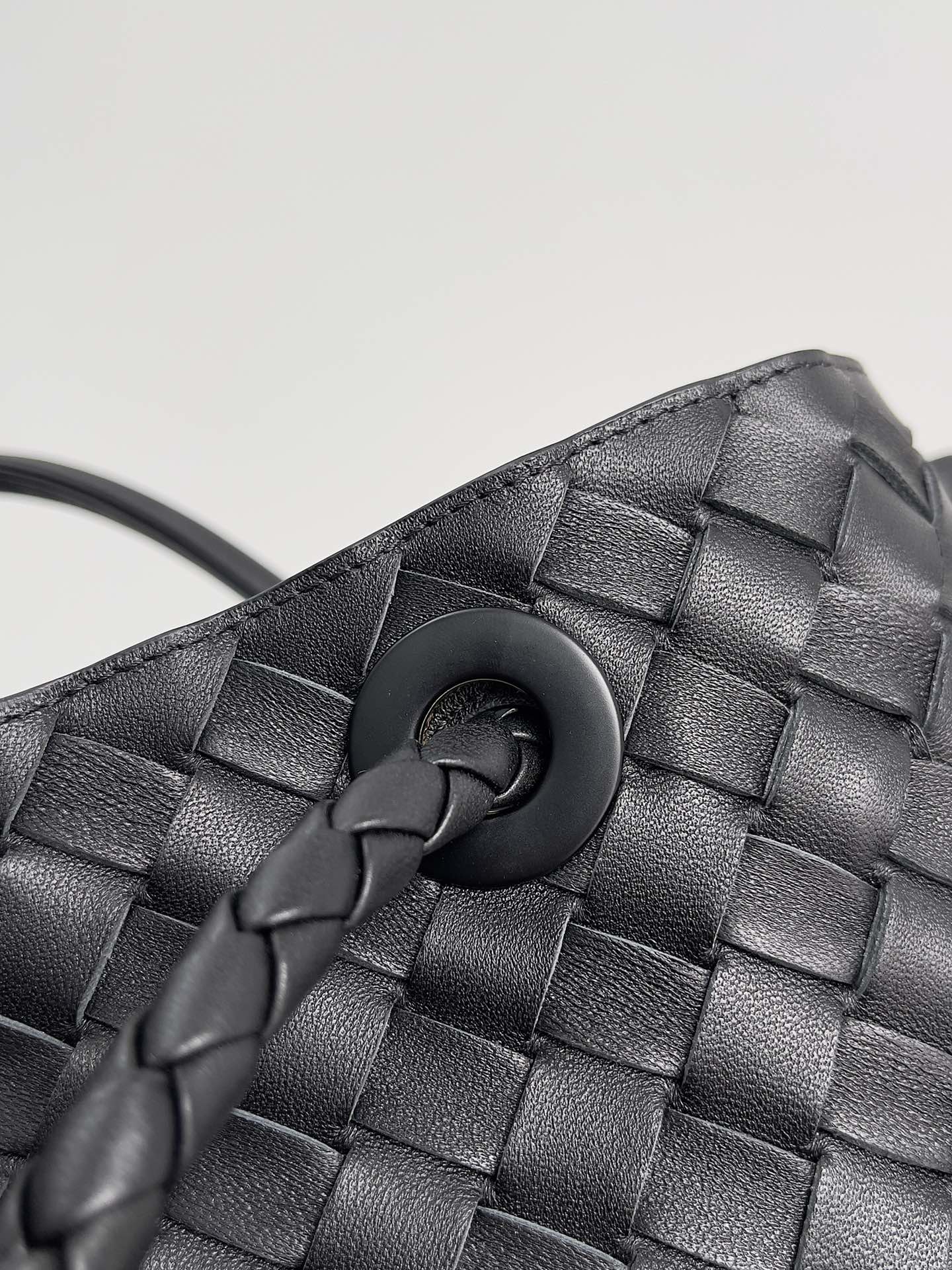 [TOP] Bottega Veneta BV Andiamo Bags - Black