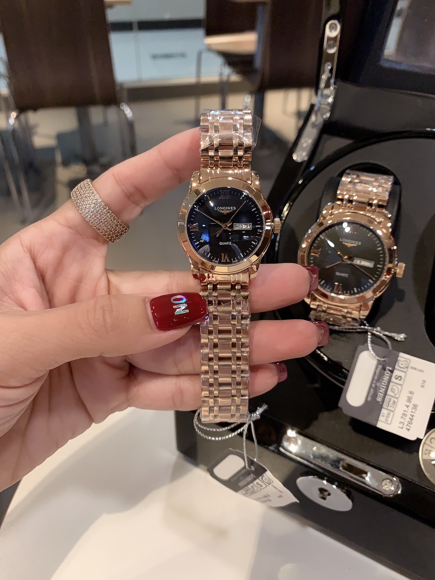 [TOP] LONGINES Quartz movement 316L Stainless Steel Watch - Black