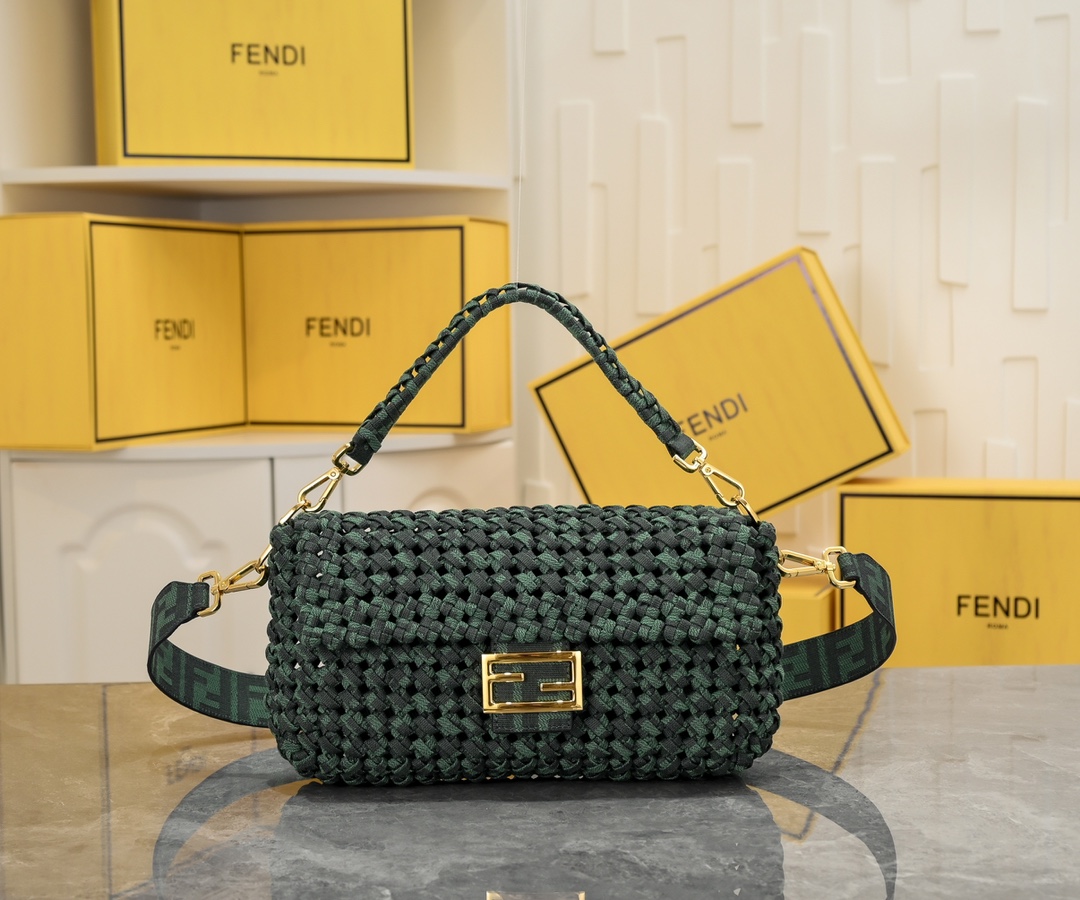 [TOP] FENDI Presbyopia Braided Baguette Bag - Two Colors