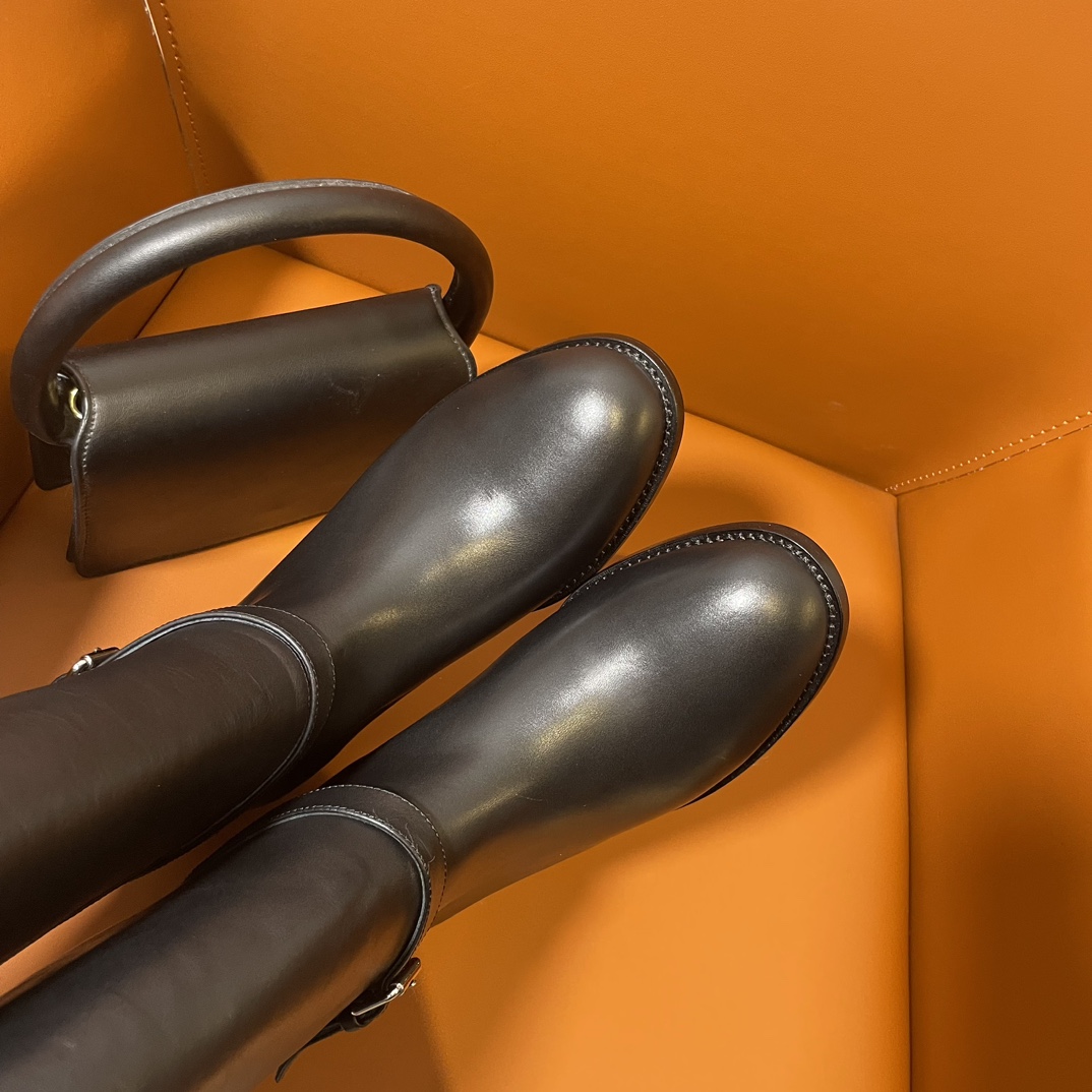 [TOP] BURBERRY Autumn And Winter New Equestrian Boots - Black