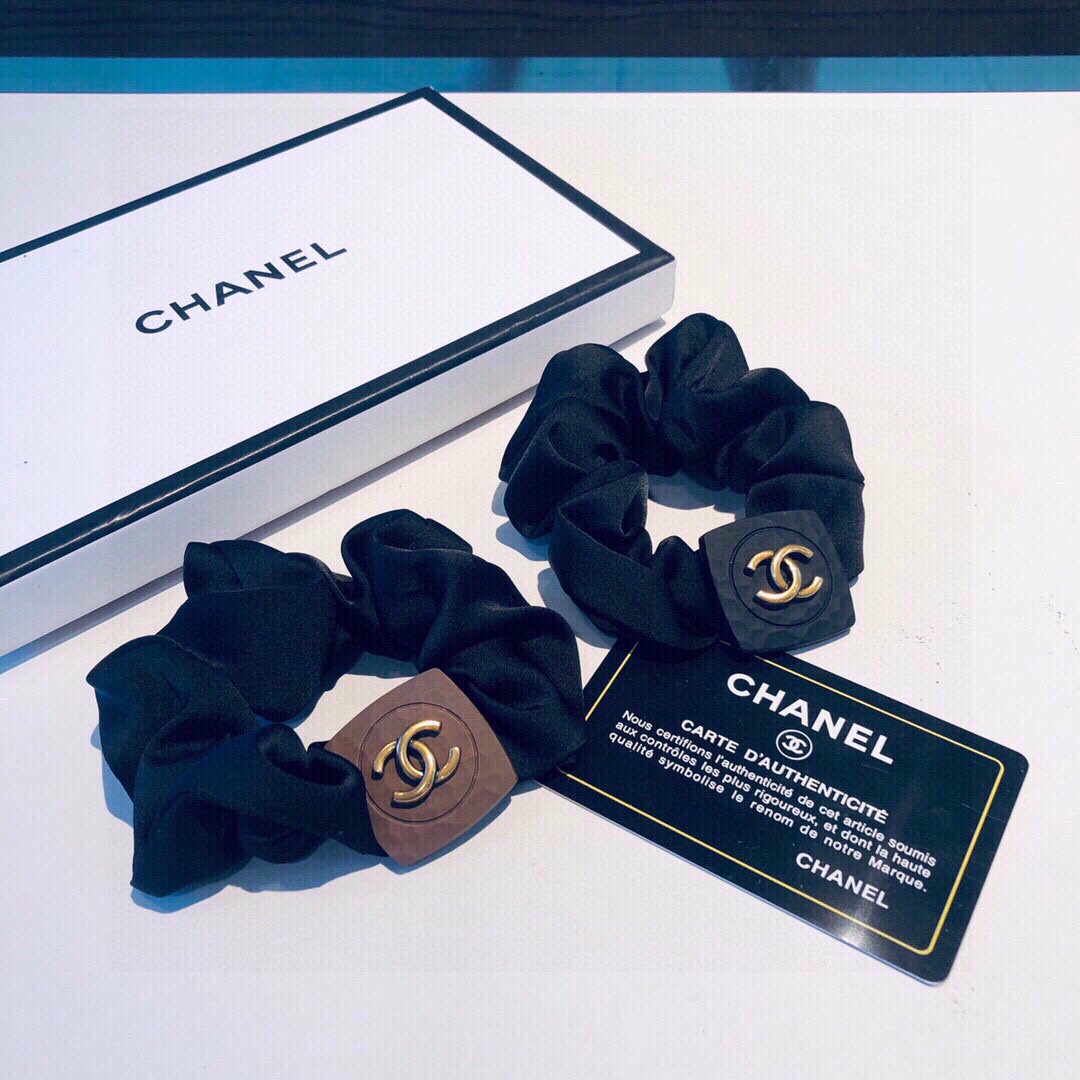 [TOP] CHANEL A versatile headband - 2 Colors