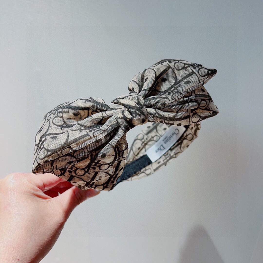 [TOP] Christian Dior Fashion Butterfly hair hoop