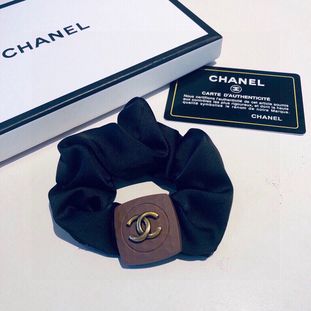 [TOP] CHANEL A versatile headband - 2 Colors