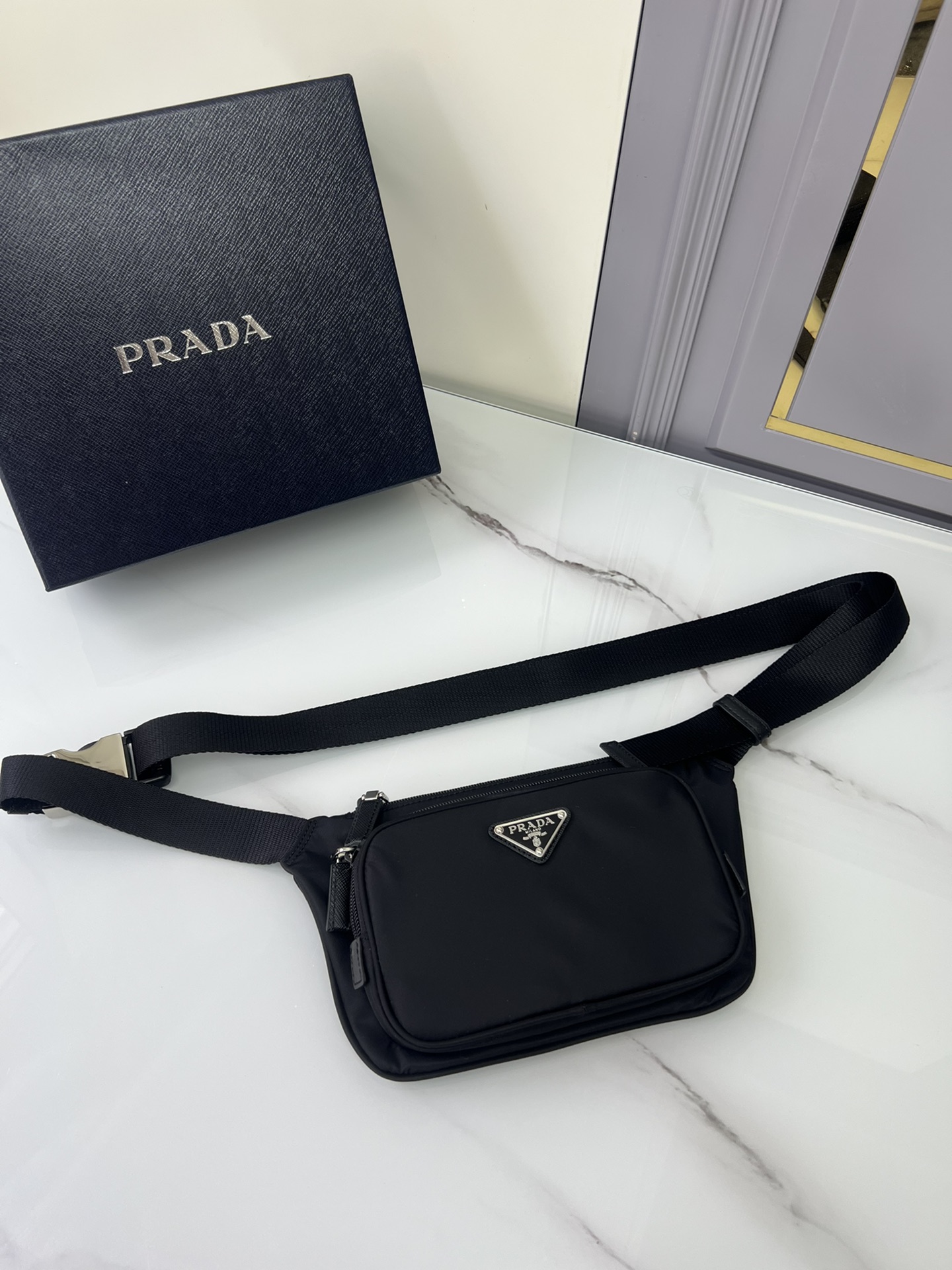 [Top] PRADA New Waist&Chest Bags 19x13x2.5 cm - Black