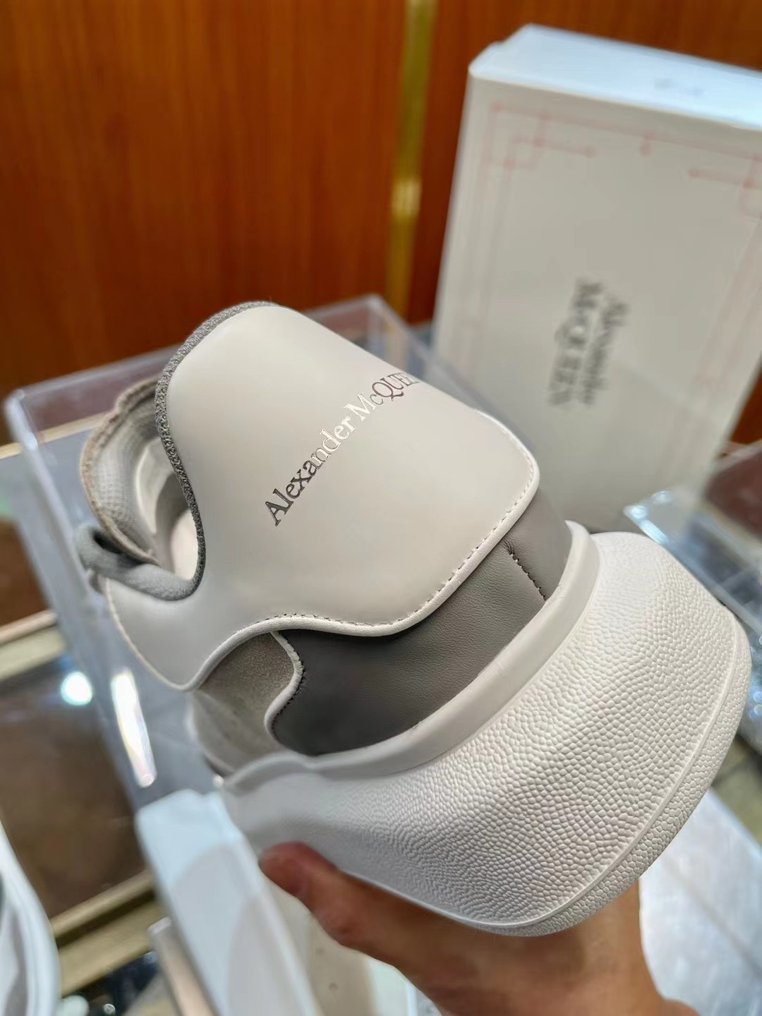 [TOP] Alexander McQueen Alexander Couple Style Sneakers - 5 Colour