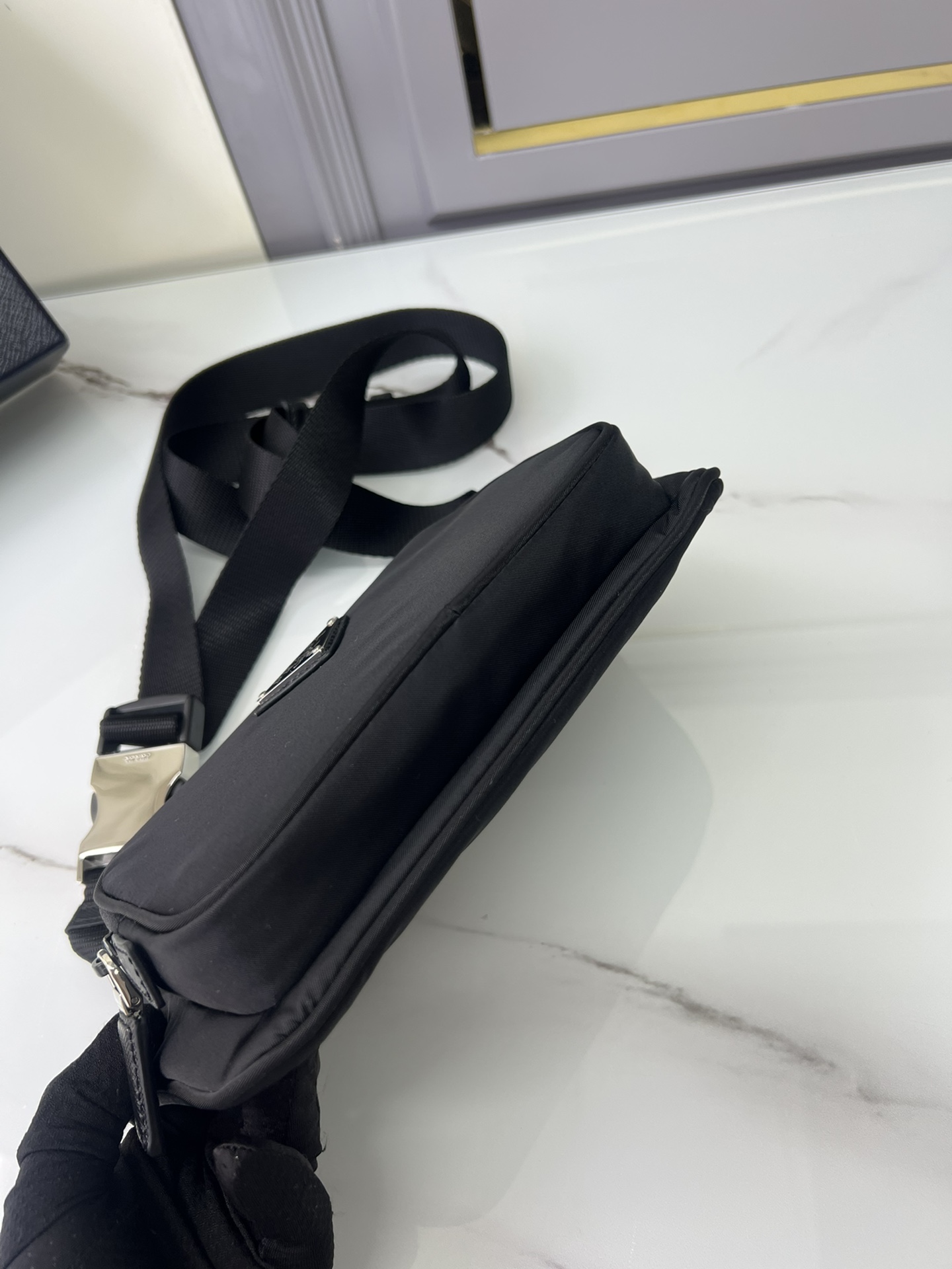 [Top] PRADA New Waist&Chest Bags 19x13x2.5 cm - Black