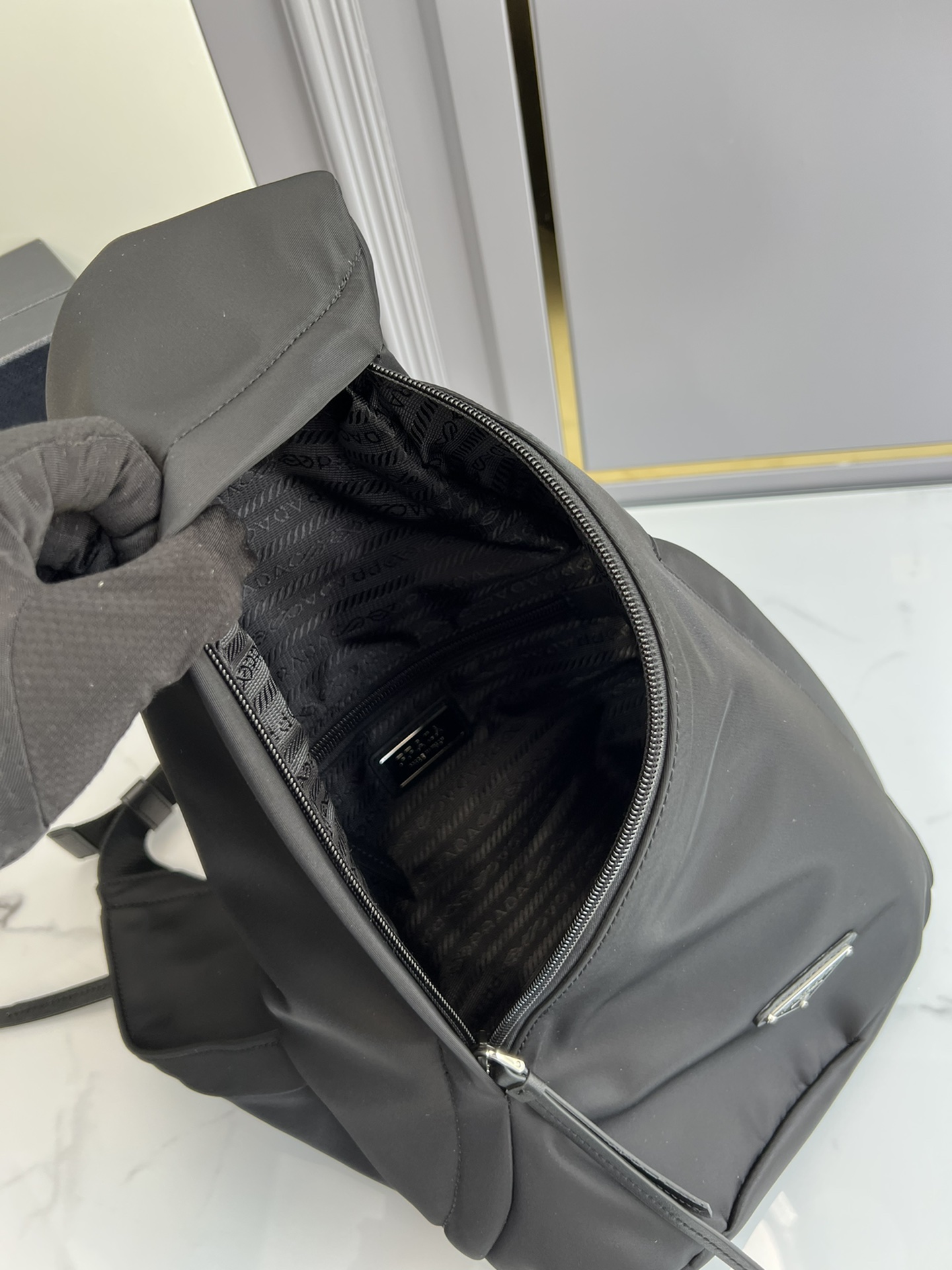 [Top] PRADA New Backpacks For Men and Women Bags 37.5x26.5 cm - Black