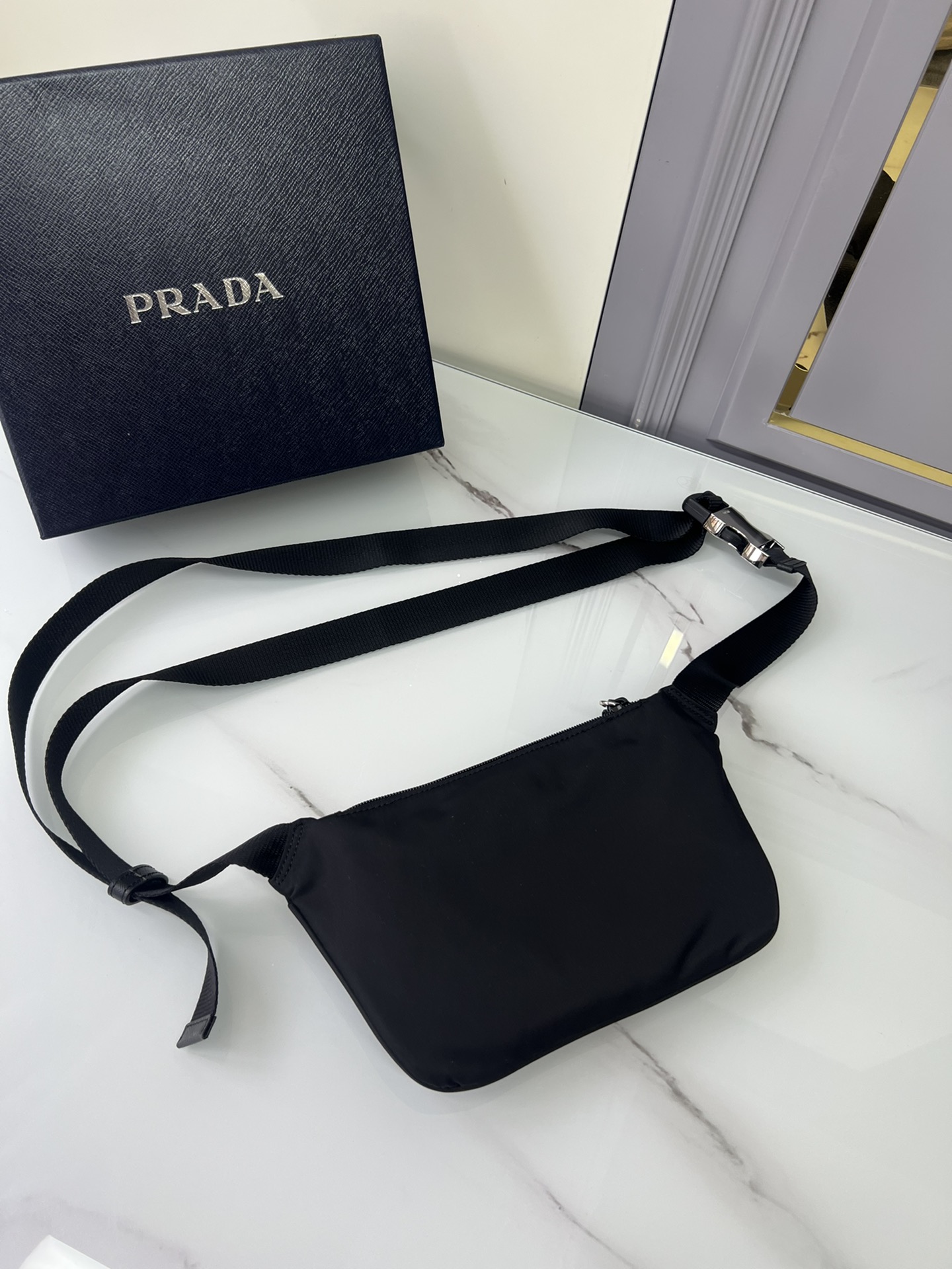 [Top] PRADA New Waist&Chest Bags 19x13x2.5 cm - Black