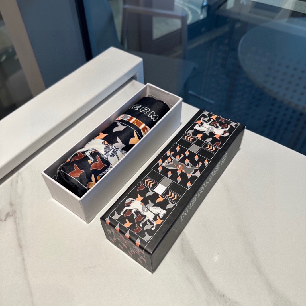 [TOP] HERMES Five-Fold Horses Umbrella - 2 Colors