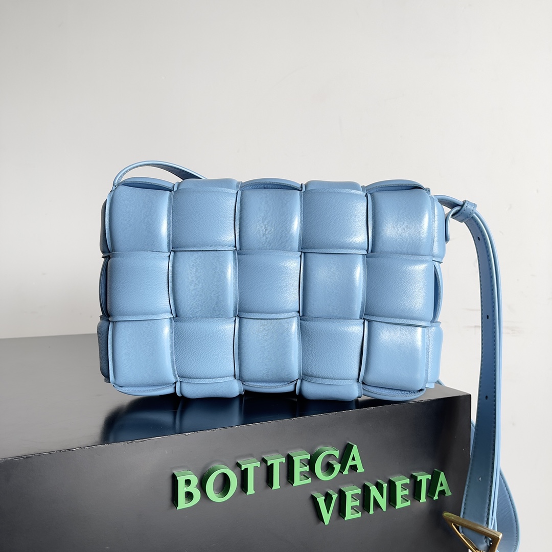 [TOP] Bottega Veneta BV Brick Cassette Bags - Blue
