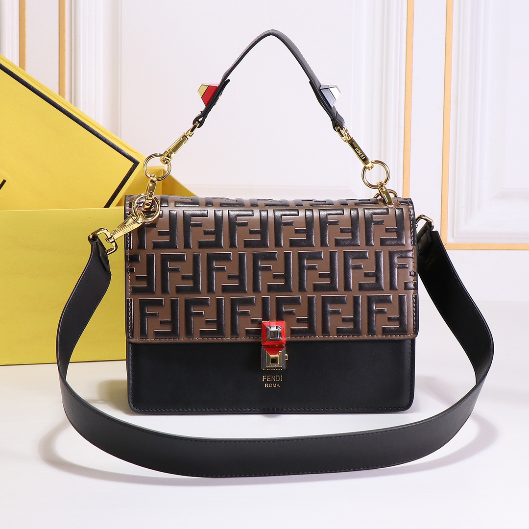 [TOP] FENDI Classic Flap Handle Bag - Two Colors