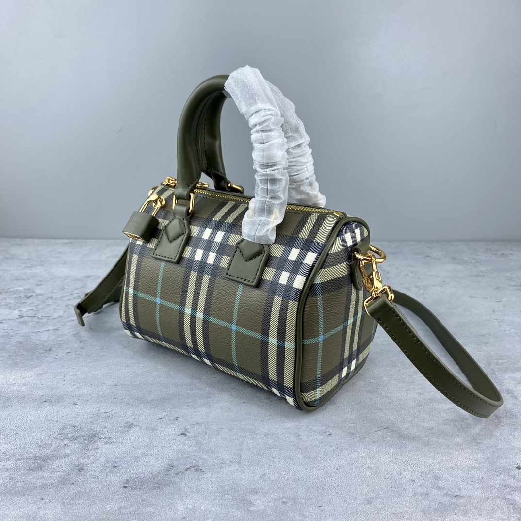 [TOP] BURBERRY PVC Small Pillow Bag 18x12x11 cm - Olive Green