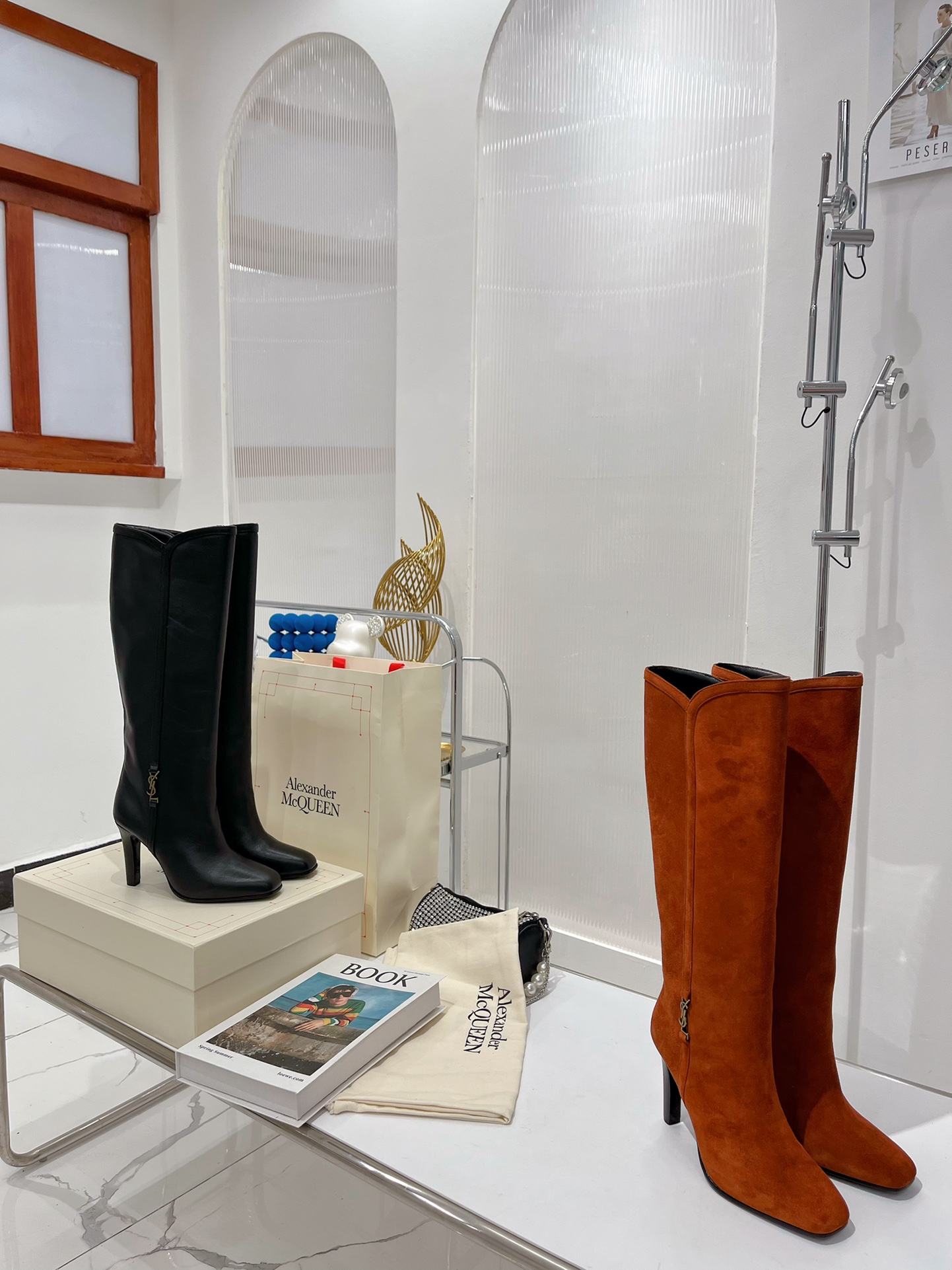 [TOP] Yves Saint Laurent YSL Calfskin Boots -6.5cm - 2 Colors