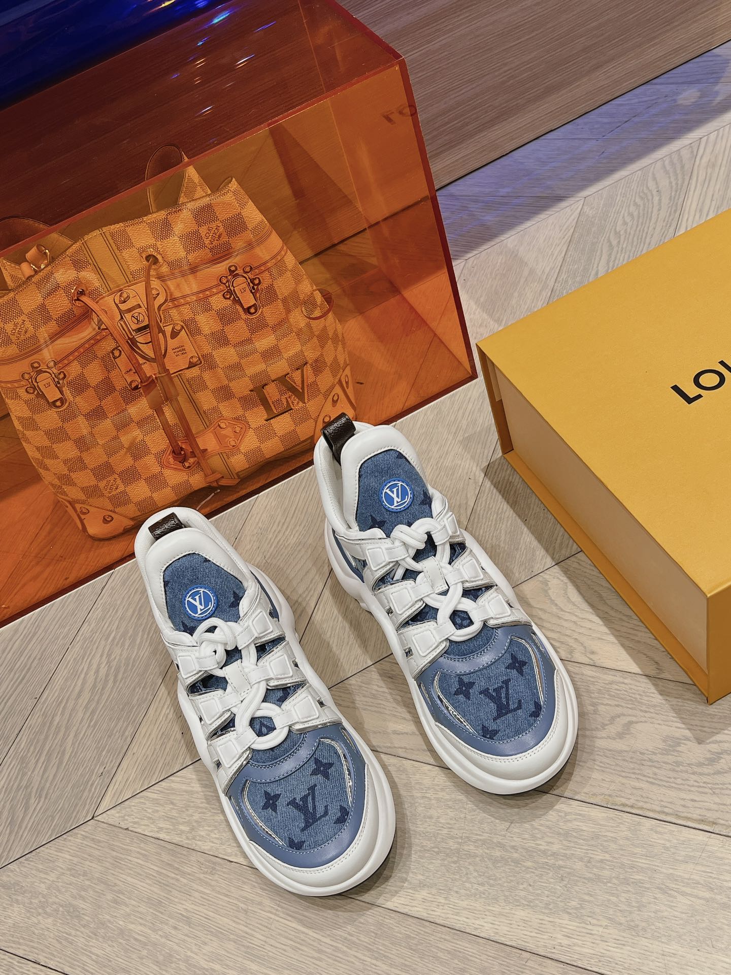 [TOP] Louis Vuitton LV L*V New Denim Shoes - 2 Colour
