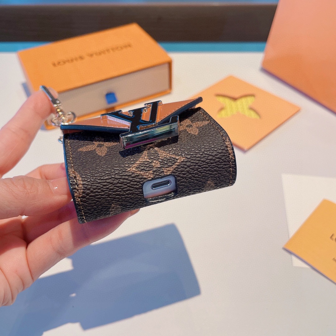 [TOP] Louis Vuitton LV Passy Pods Bag/Keychain - Monogram