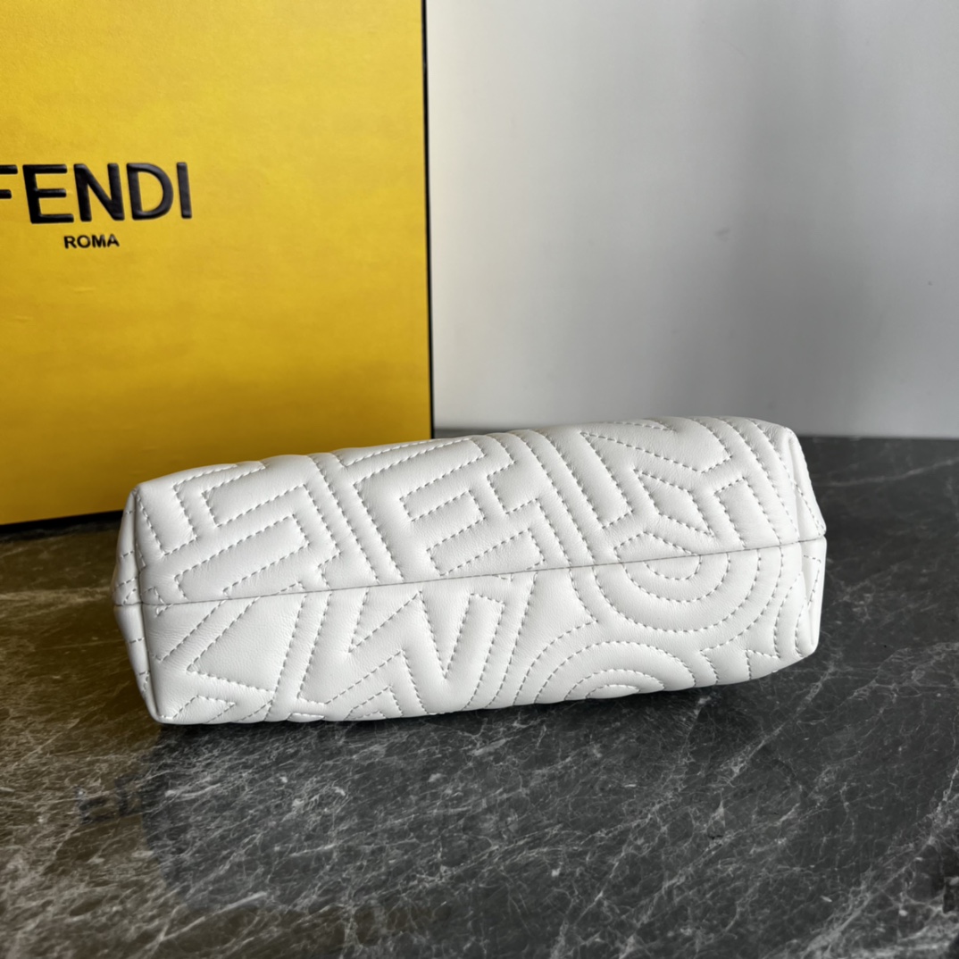 [TOP] FENDI FENDI Small First Bag - Two Colors