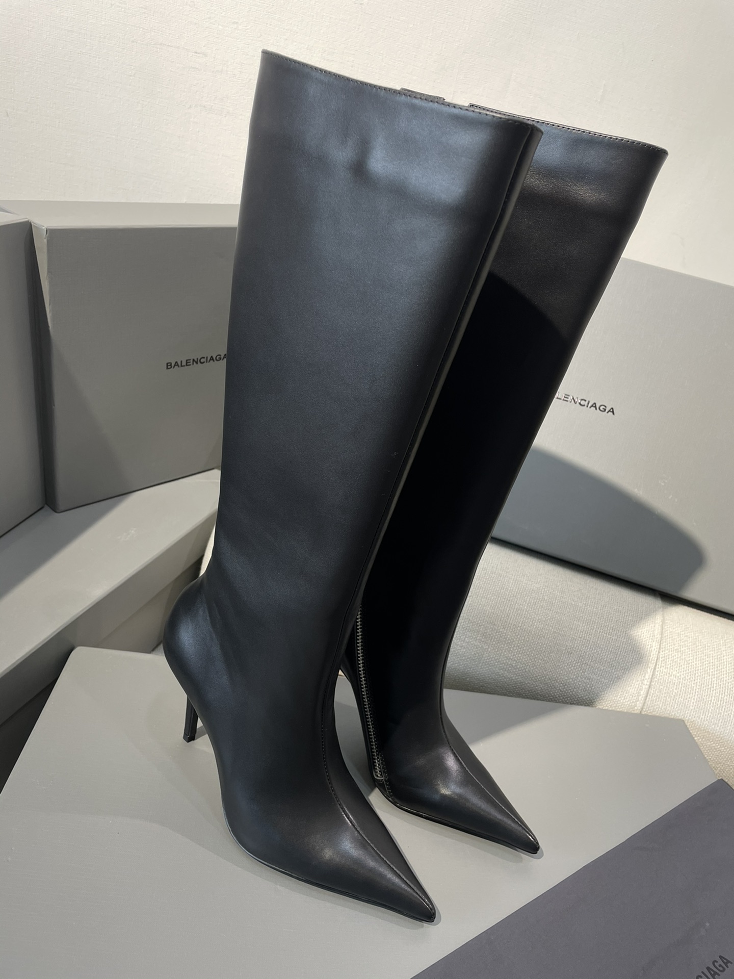 [TOP] BALENCIAGA New Pointed - Toe High - Heeled Cowhide Boots - 9cm - 2 Colour