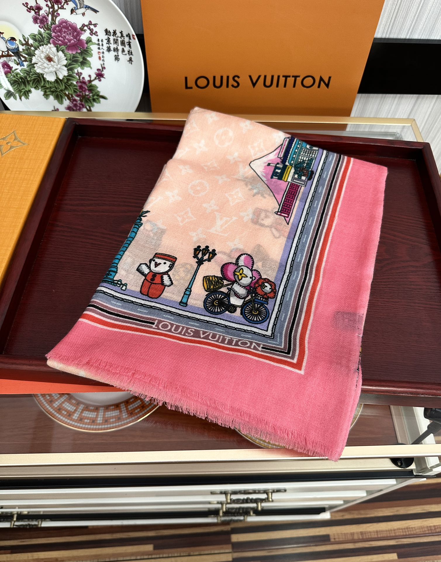 [TOP] Louis Vuitton LV Anime City Patterned Fleece Scarf 100 x 200 cm - 3 Colors