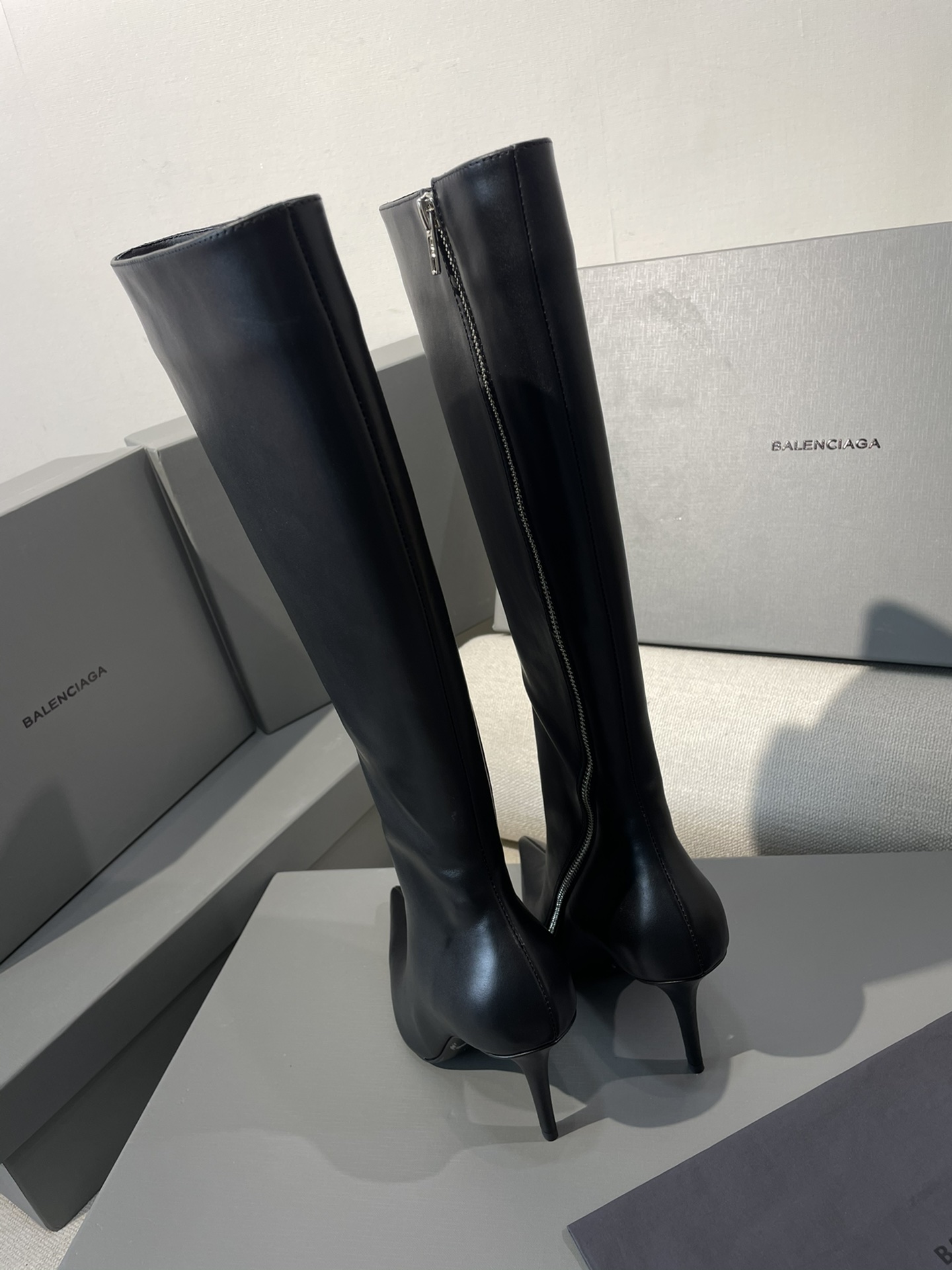 [TOP] BALENCIAGA New Pointed - Toe High - Heeled Cowhide Boots - 9cm - 2 Colour
