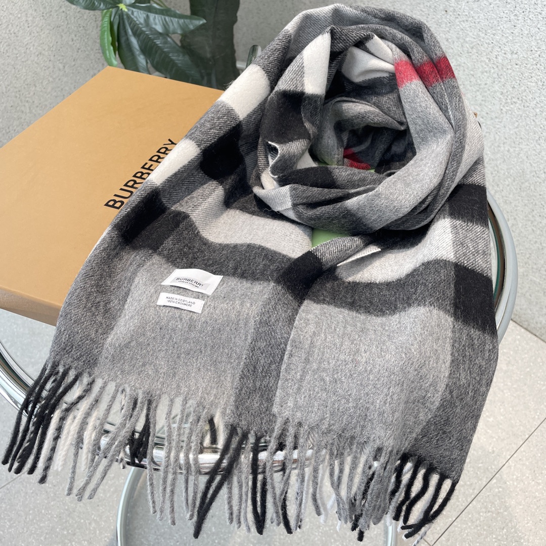 [TOP] BURBERRY Moire Classic Cashmere Plaid Scarf 32 x 180 cm - 8 Colors