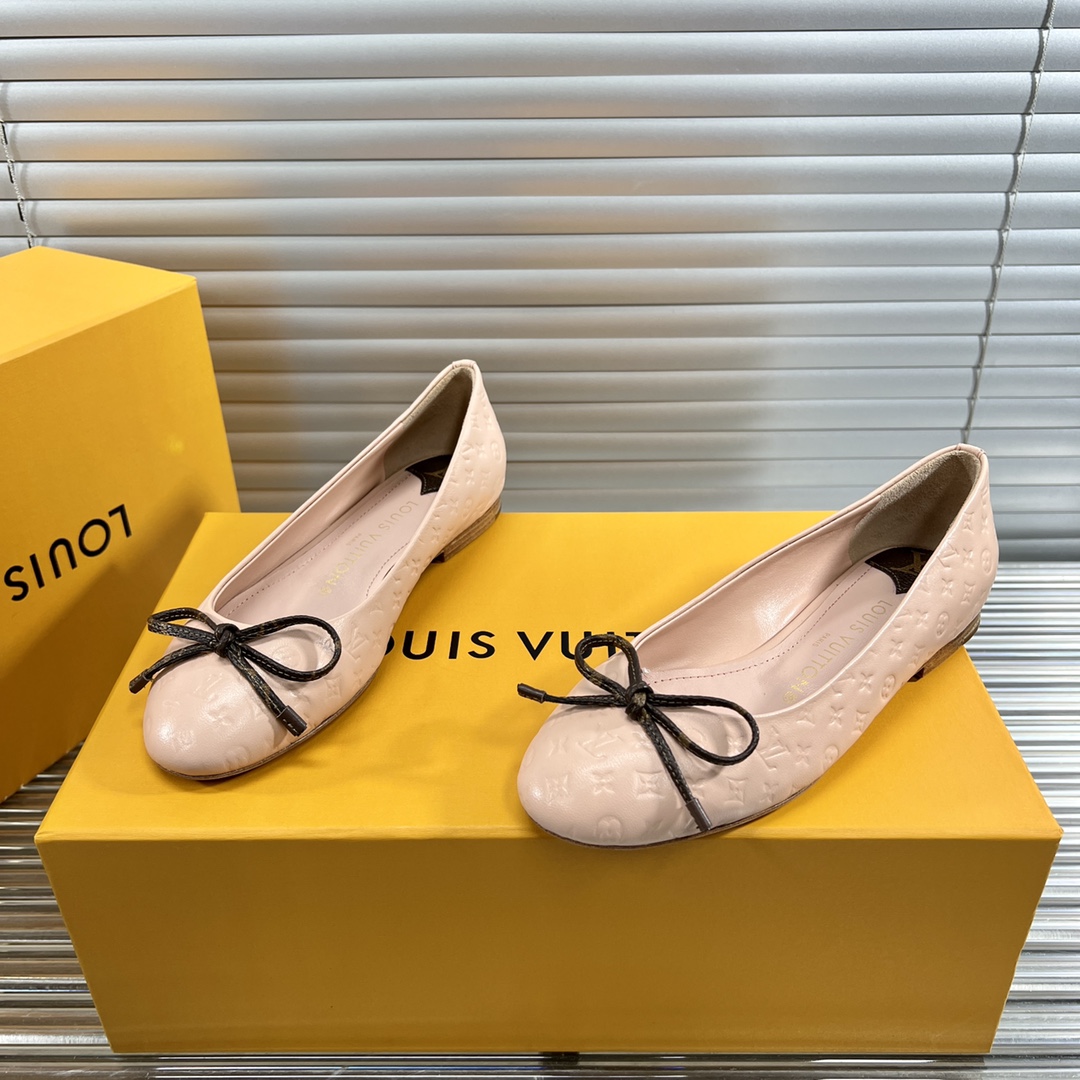 [TOP] Louis Vuitton LV L*V Butterfly Flat Ballet Shoes - 10 Colour