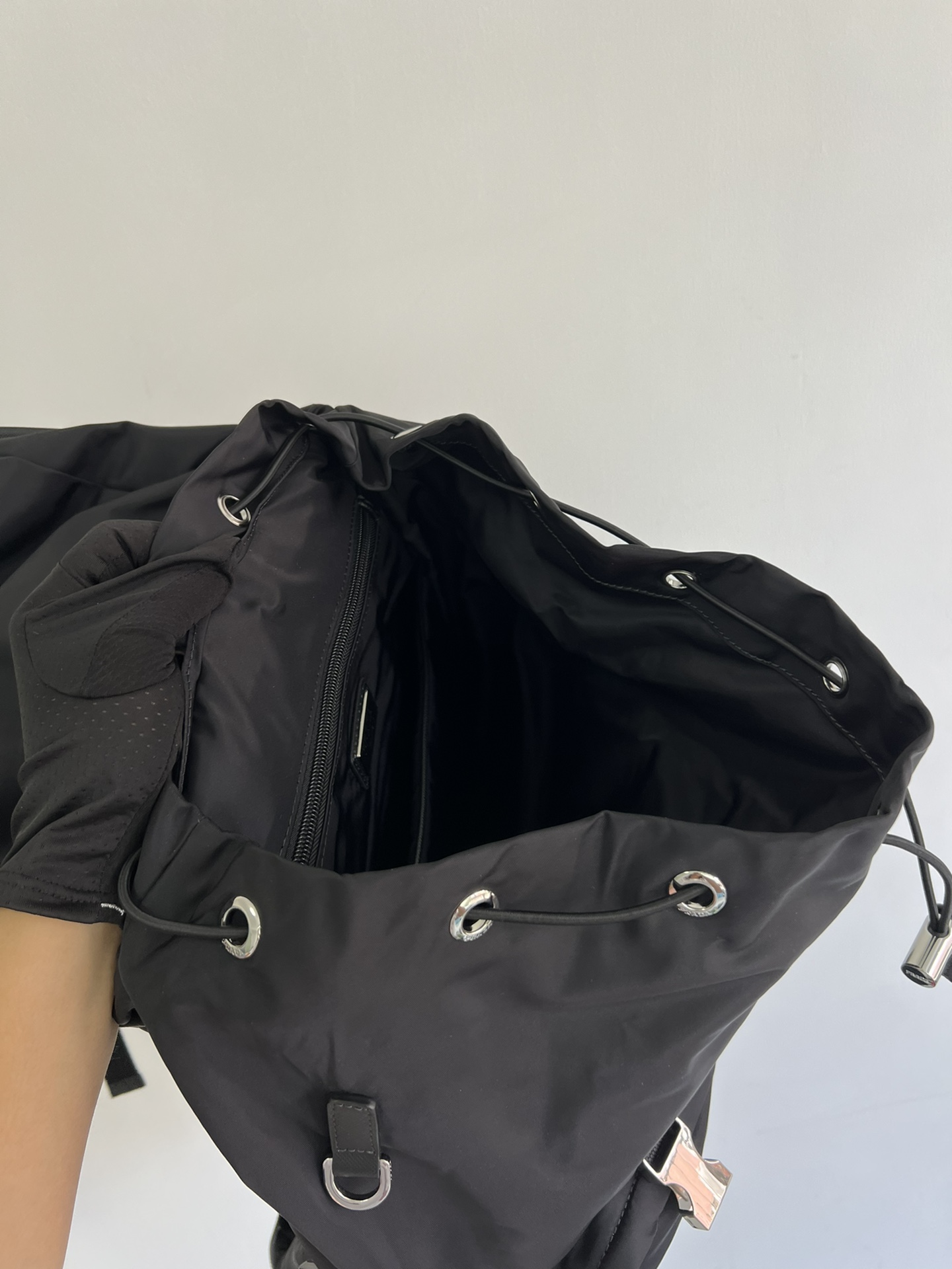 [Top] PRADA New Hiking  Bags 32x52x19cm - Black