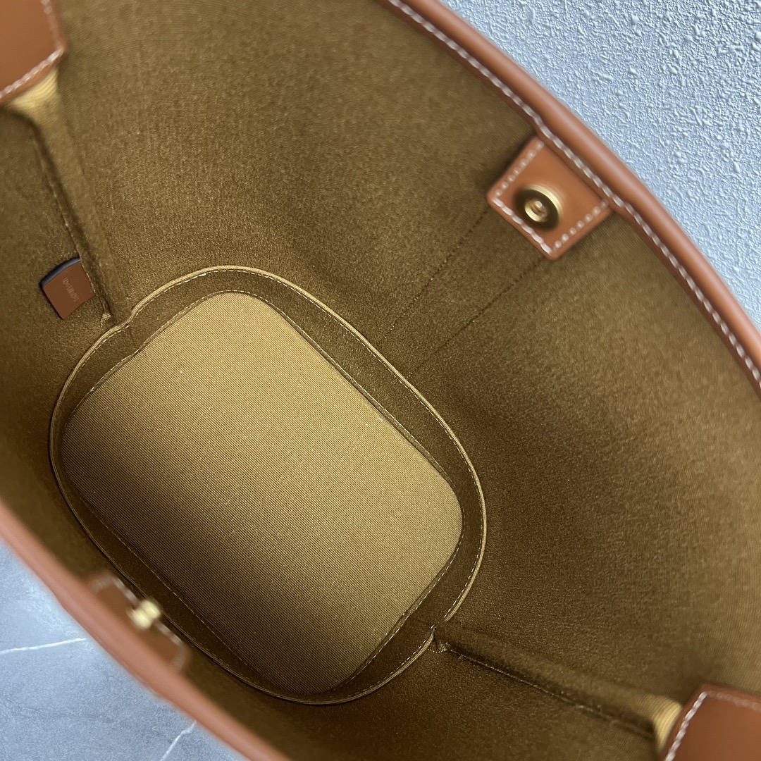 [TOP] CELINE Triomphe FOLCO Bag 22x12x22cm - Khaki Brown