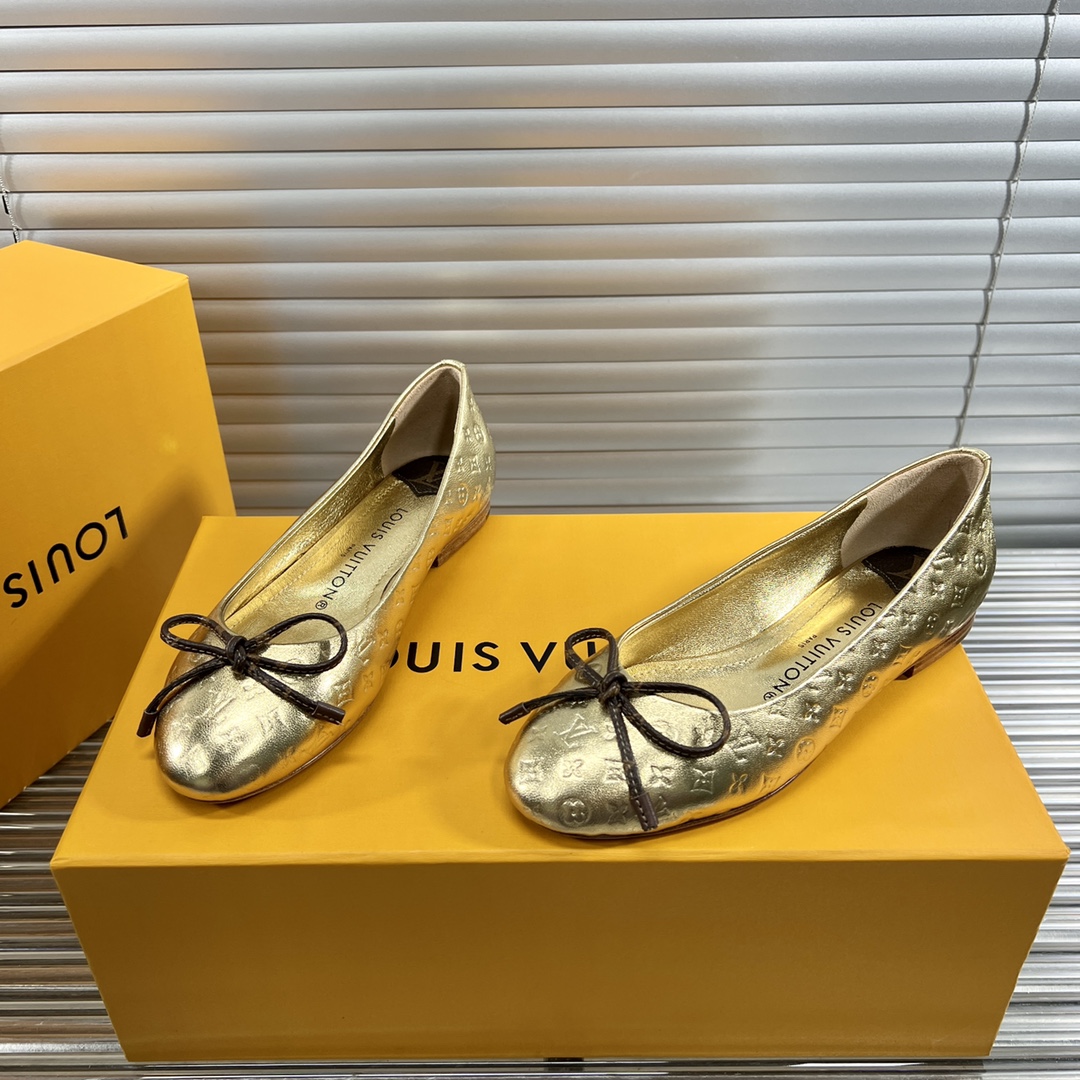 [TOP] Louis Vuitton LV L*V Butterfly Flat Ballet Shoes - 10 Colour