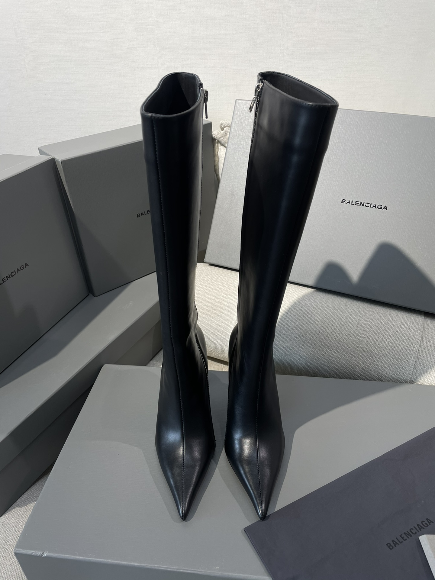 [TOP] BALENCIAGA New Pointed - Toe High - Heeled Cowhide Boots - 9cm - 2 Colour