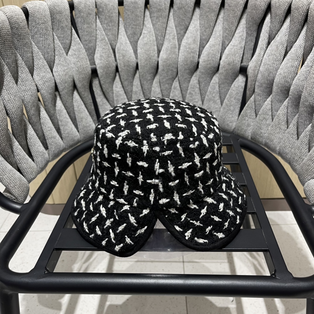 [TOP] CHANEL Fashion Versatile Baseball Hat - 2 Colour