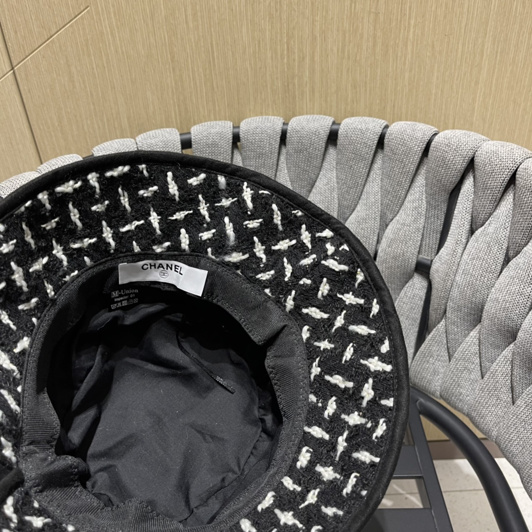 [TOP] CHANEL Fashion Versatile Baseball Hat - 2 Colour