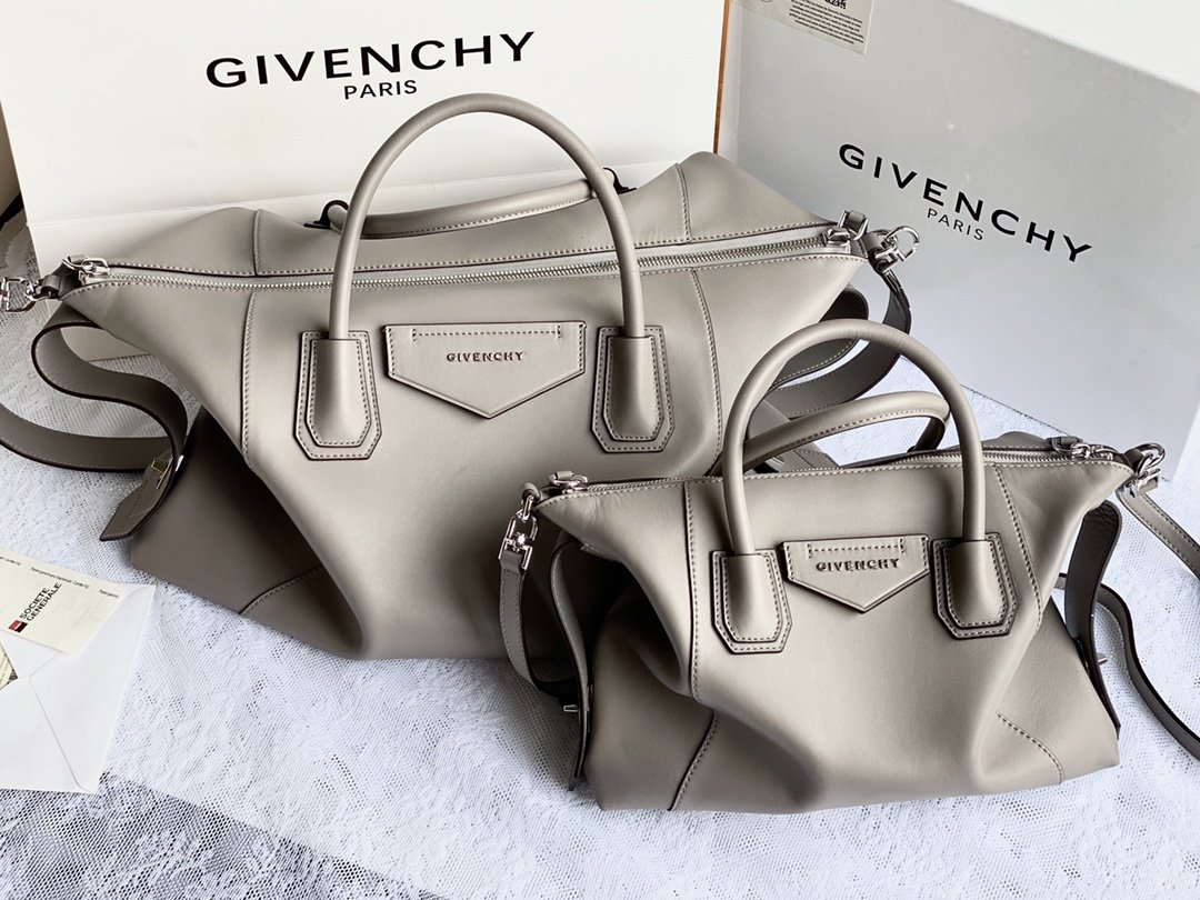 [TOP]  GIVENCHY Antigona Soft All-Match Bag  30*8*25cm/45*9*35cm