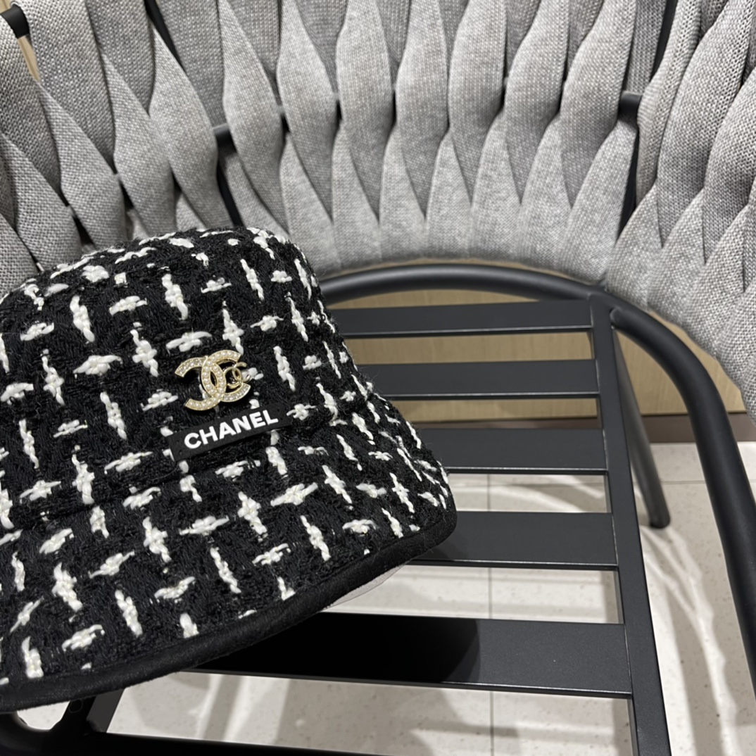 [TOP] CHANEL Fashion Versatile Baseball Hat - 2 Colour