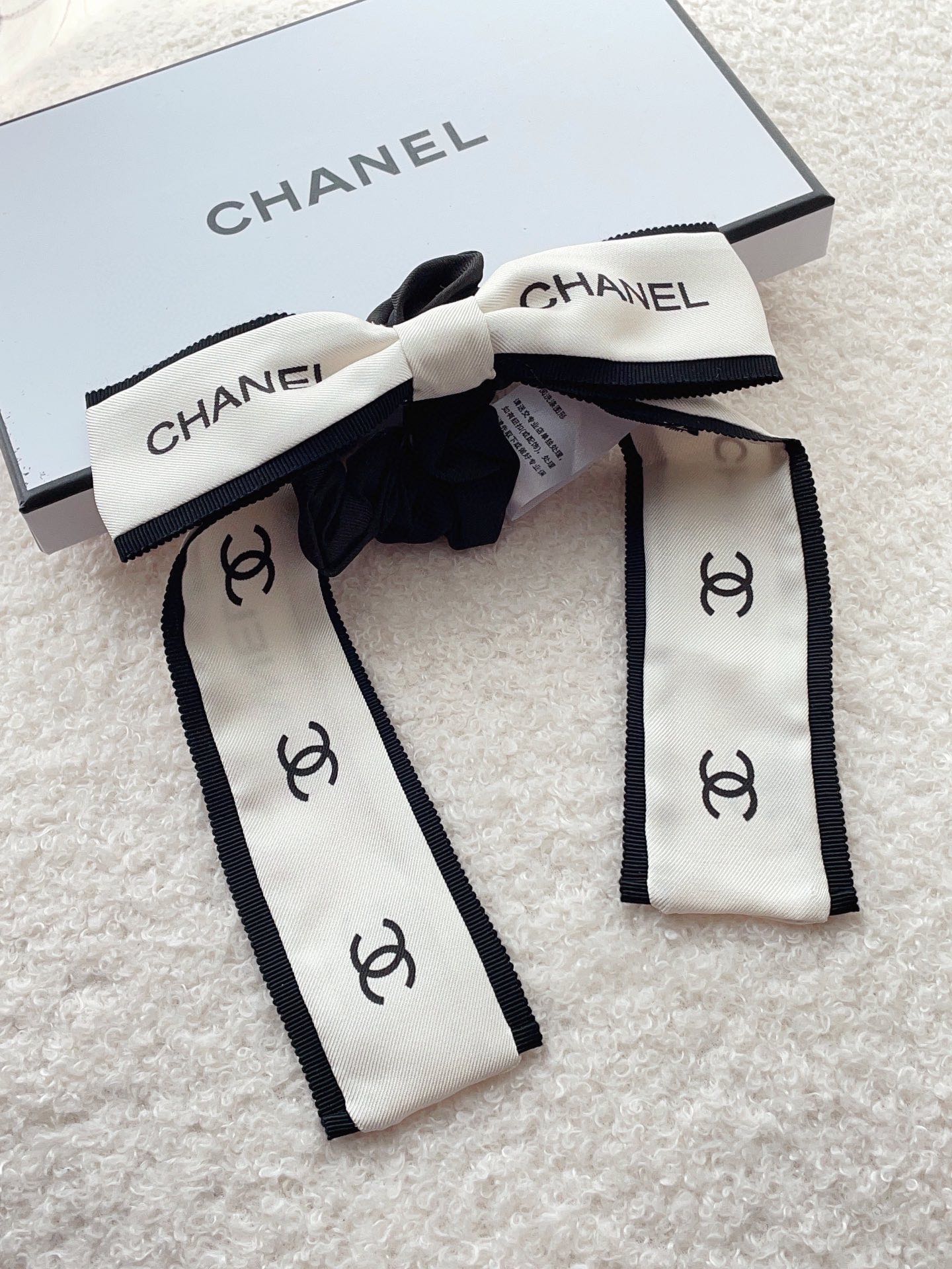 [TOP] CHANEL Bow Tie Hair Loop Ribbon - 2 Colour