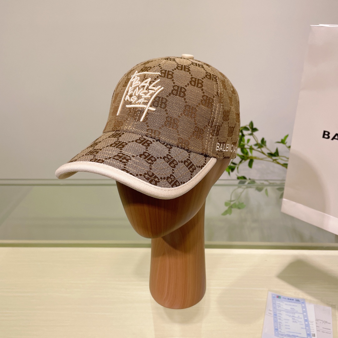 [TOP] BALENCIAGA Simple And Fashionable Baseball Cap - 2 Colour