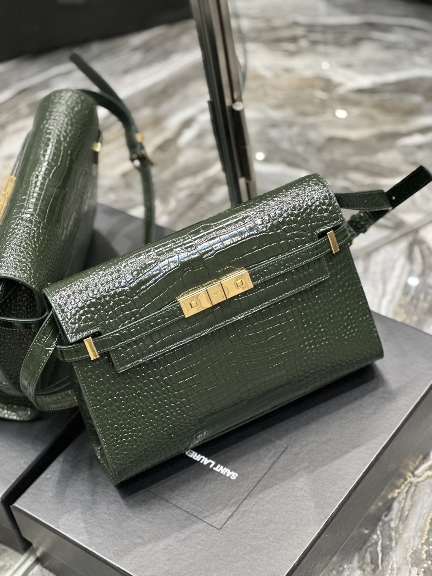 [TOP] Yves Saint Laurent YSL Manhattan  Crocodile Leather Bag - Dark Green