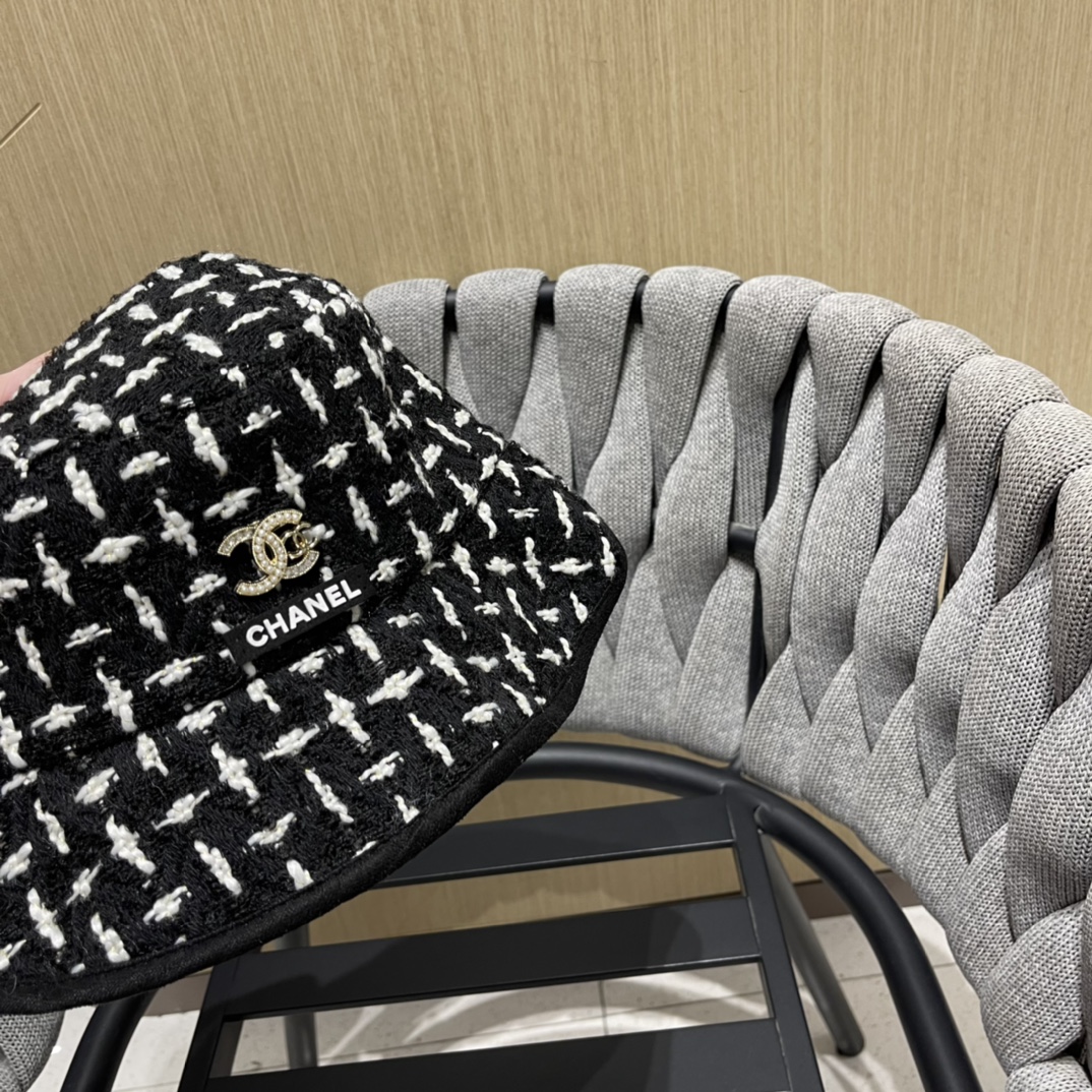 [TOP] CHANEL Fashion Versatile Baseball Hat - 2 Colour