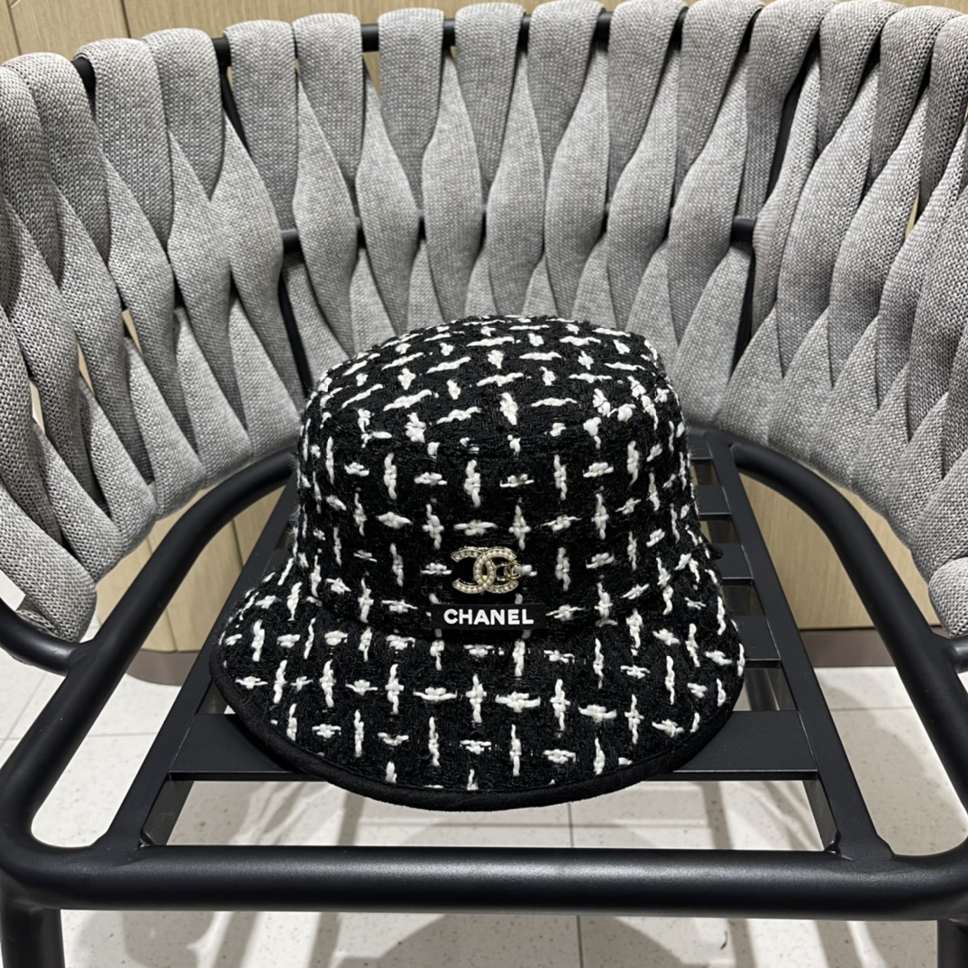 [TOP] CHANEL Fashion Versatile Baseball Hat - 2 Colour