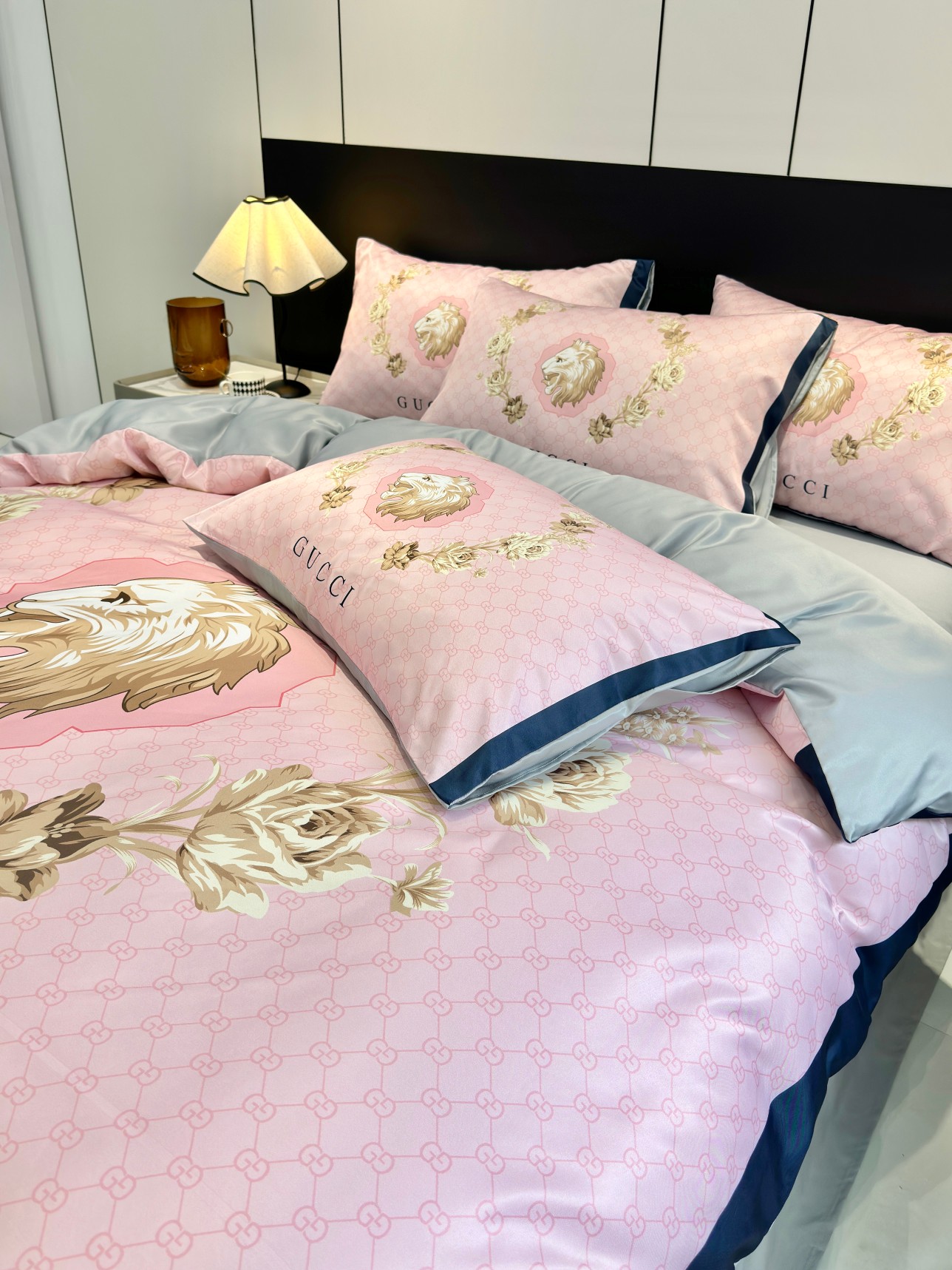 [TOP] GUCCI Washed Silk Printing Four-piece Set - Pink