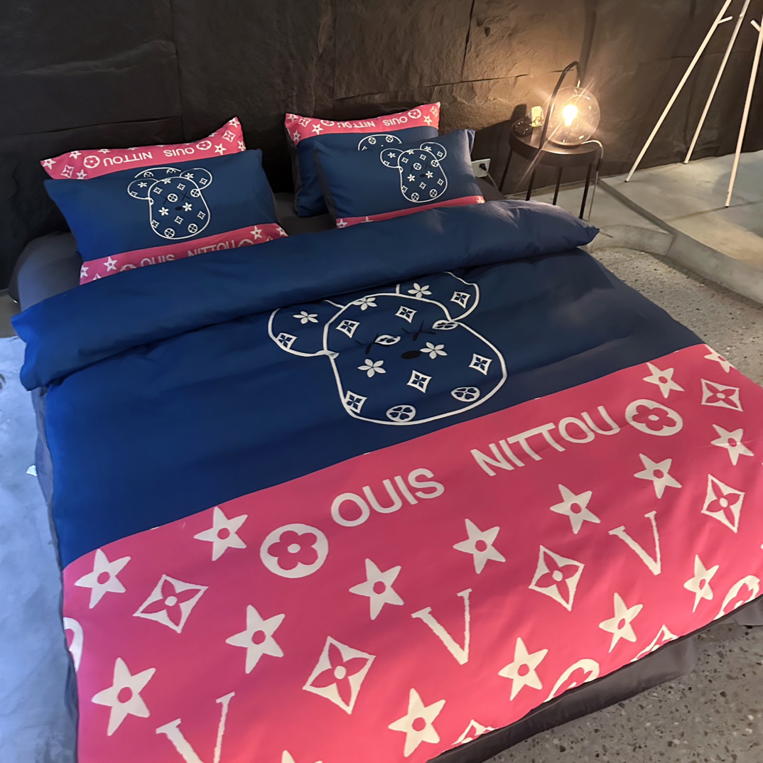 [TOP] Louis Vuitton LV Double-sided Brushed Digital Printing Four-piece Set - Pink and Blue