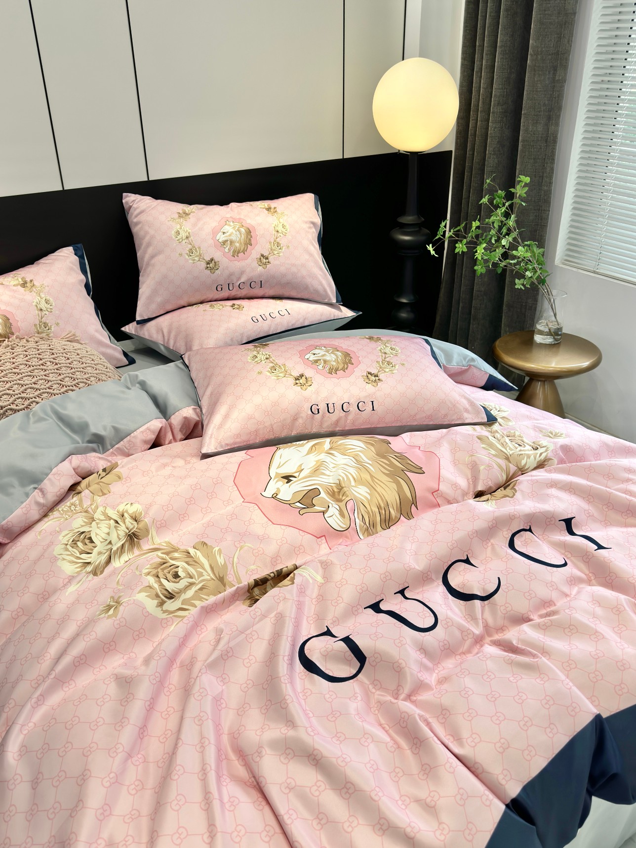 [TOP] GUCCI Washed Silk Printing Four-piece Set - Pink