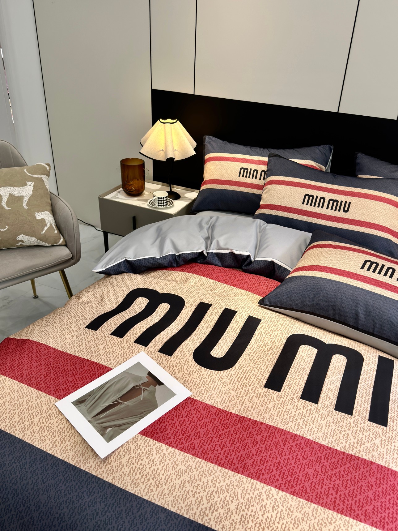 [TOP] Miu Miu Washed Silk Printing Four-piece Set